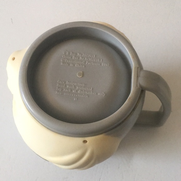 Vintage Bugs Bunny Mug - Picture 4 of 6